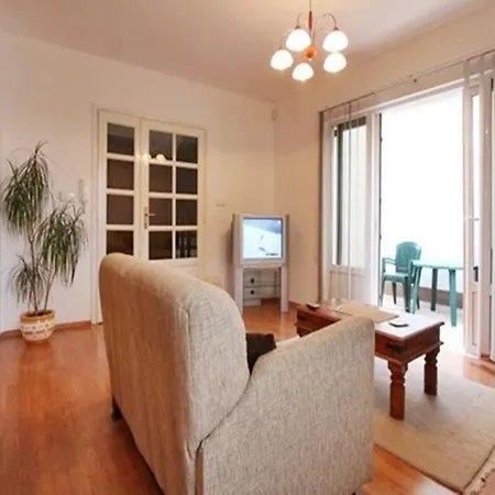 120 M2 Center * Sarajevo