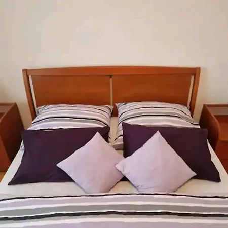 Апартаменты Pupa 120 M2 Center *