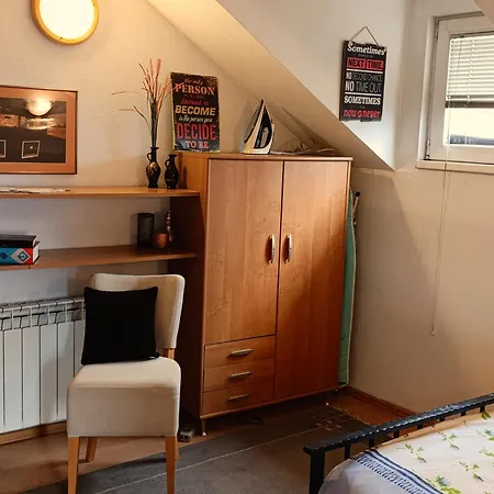 Pupa 120 M2 Center Сараево