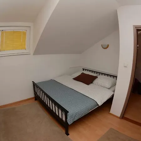 Pupa 120 M2 Center * سراييفو