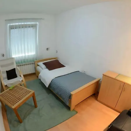 شقة Pupa 120 M2 Center سراييفو