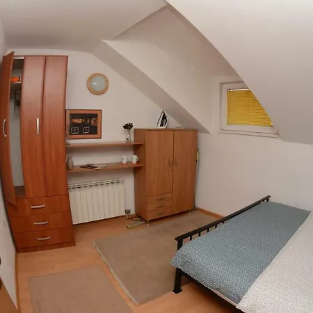 Pupa 120 M2 Center Апартаменты *